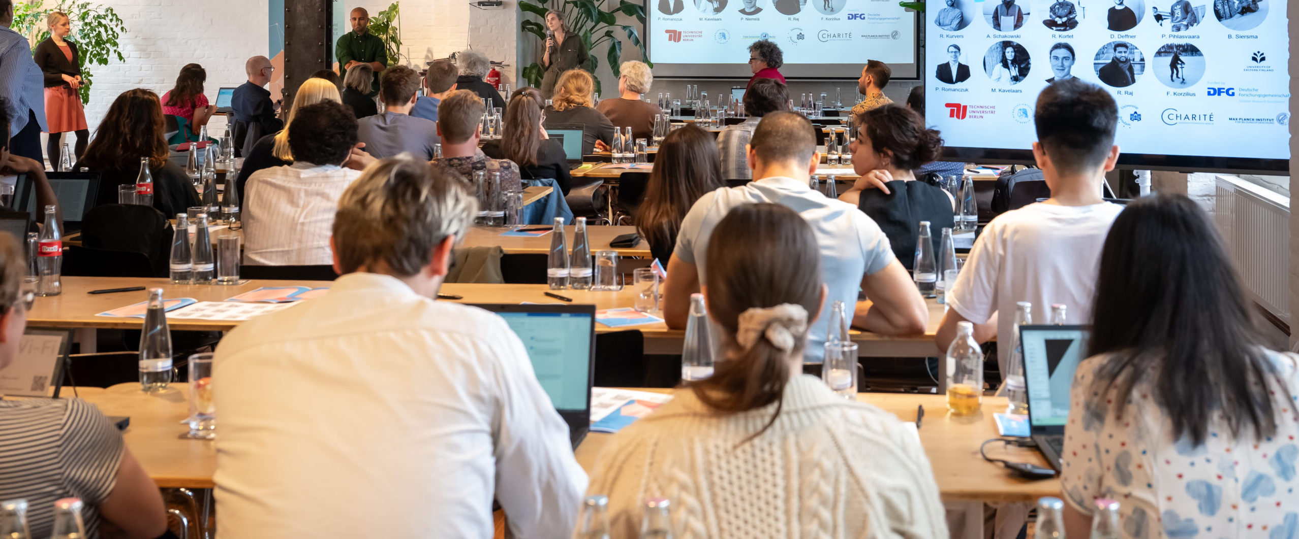 Teaching intelligence: SCIoI early-career researchers exploring new formats